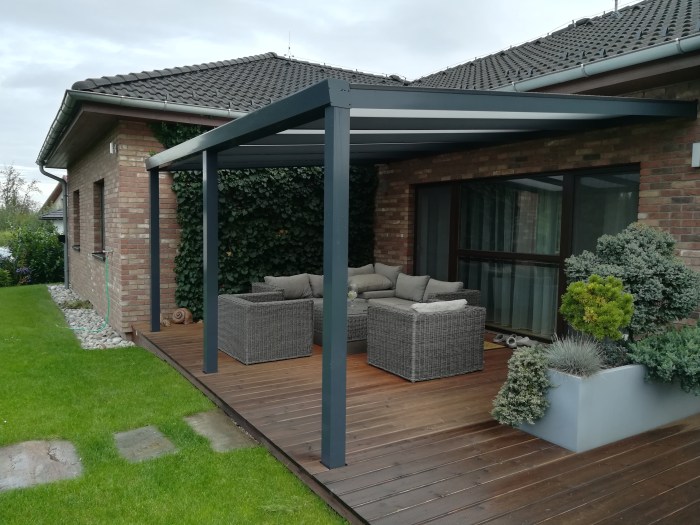 Pergola antracit RAL 7016 300 x 300 cm provedení PROFI.